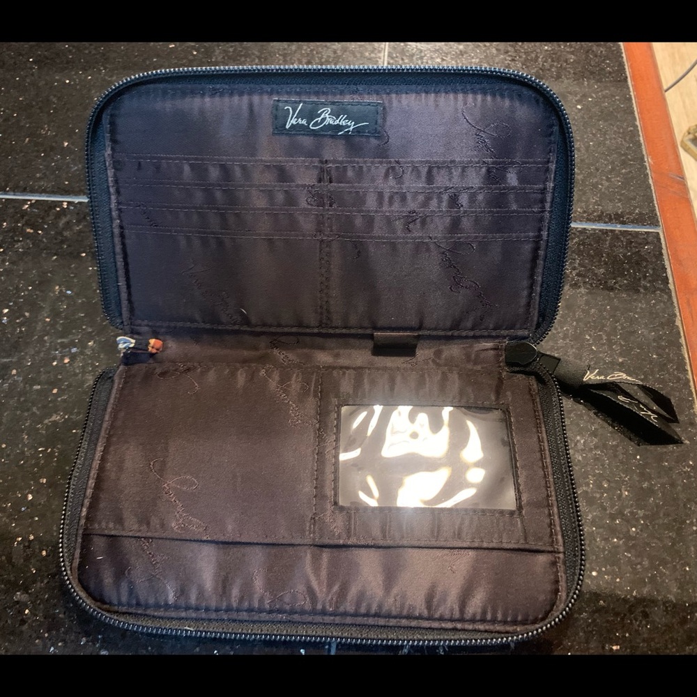 Wallet - Picture 2 of 4